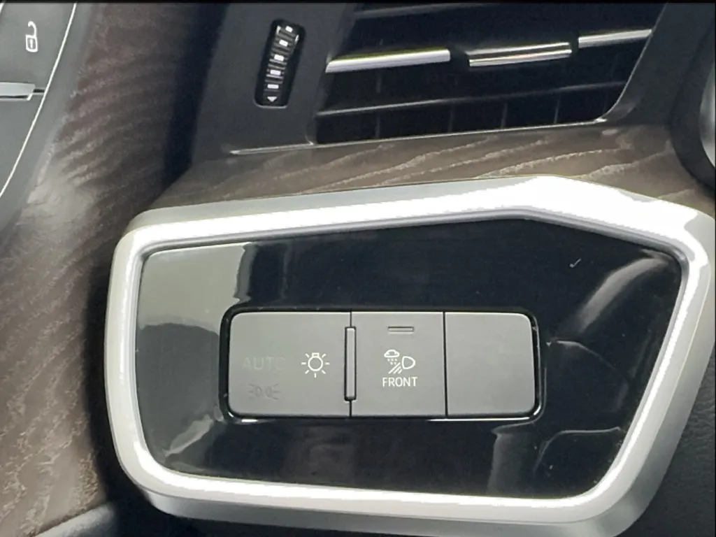 Audi A6 photo 45