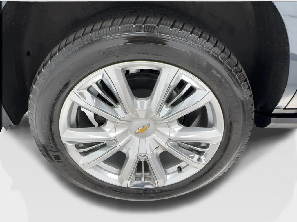 Chevrolet Tahoe photo 18