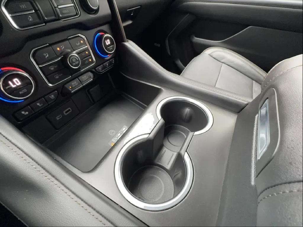 Chevrolet Tahoe photo 54