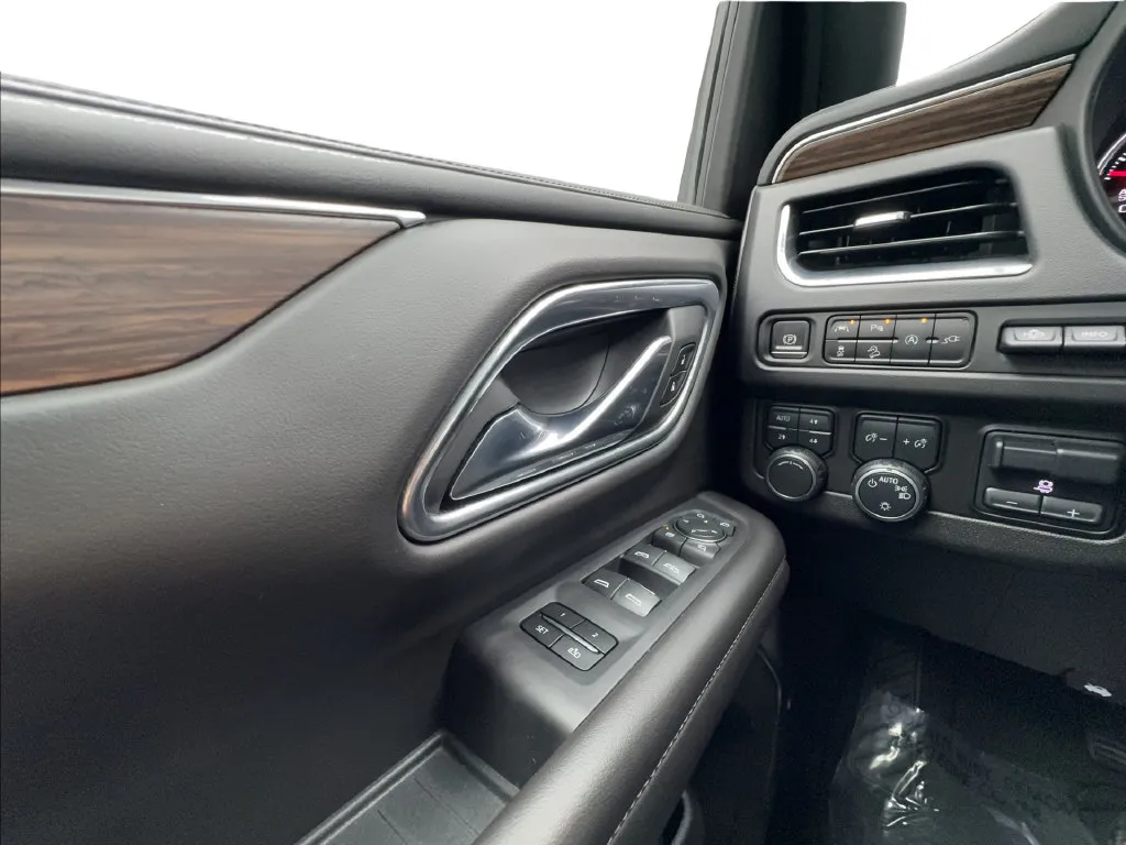 Chevrolet Tahoe photo 53