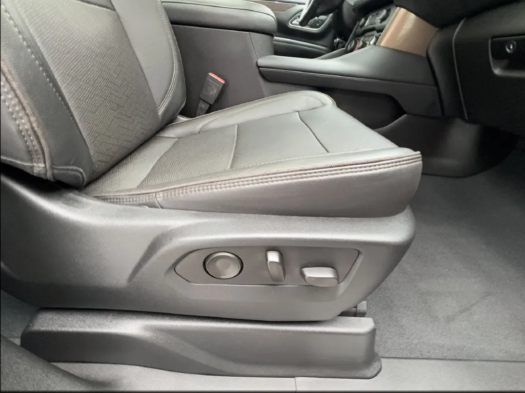 Chevrolet Tahoe photo 37