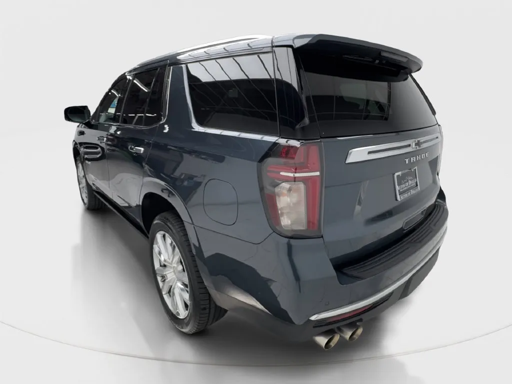Chevrolet Tahoe photo 11