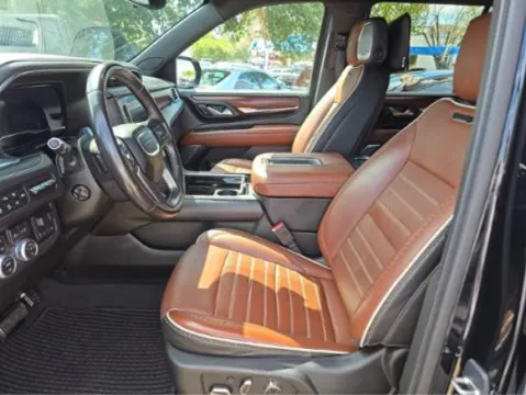 More photos of 2023 GMC Yukon Denali Ultimate at Autos of Dallas - Plano, TX