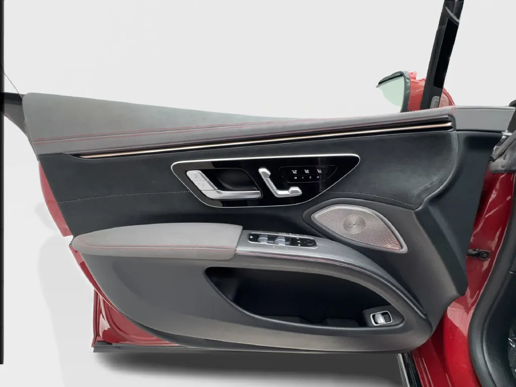 Mercedes-Benz EQS photo 23