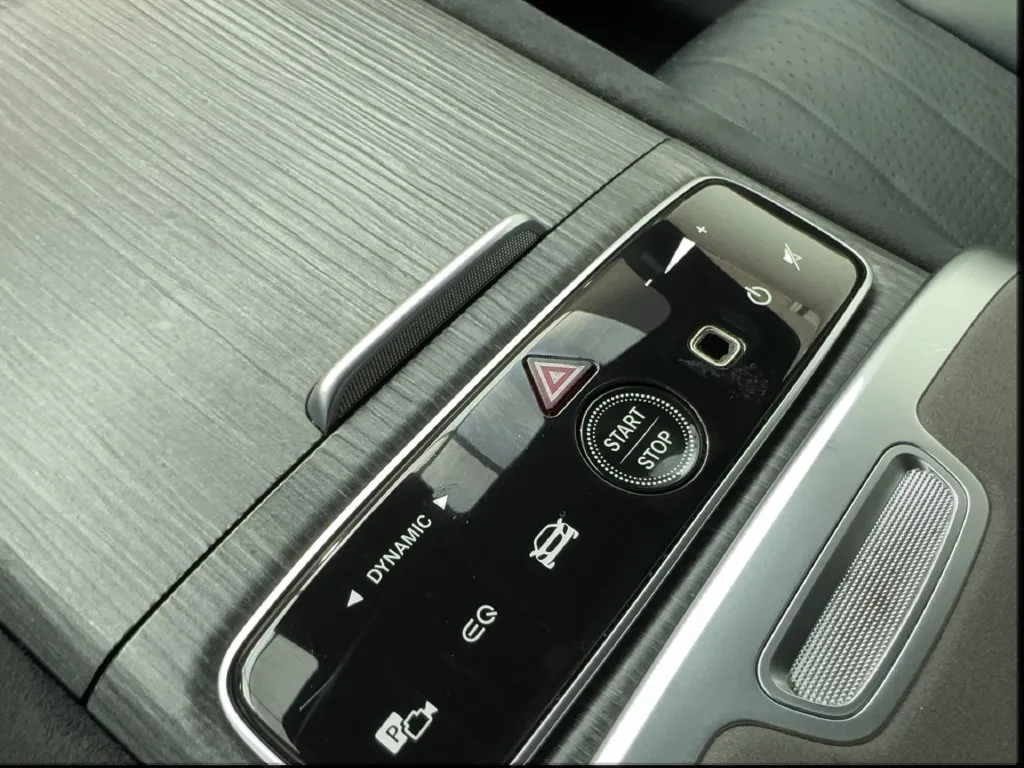 Mercedes-Benz EQS photo 51
