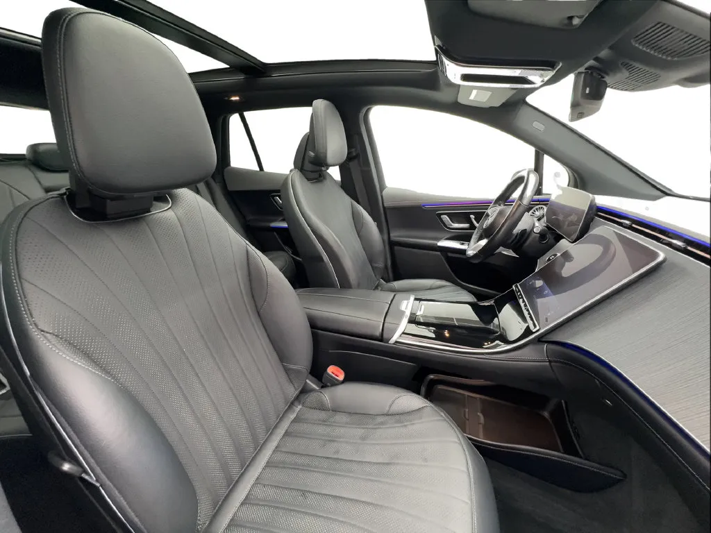 Mercedes-Benz EQE photo 29