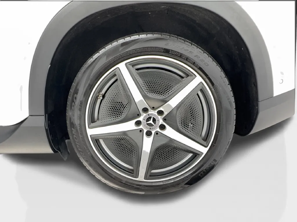Mercedes-Benz EQE photo 14