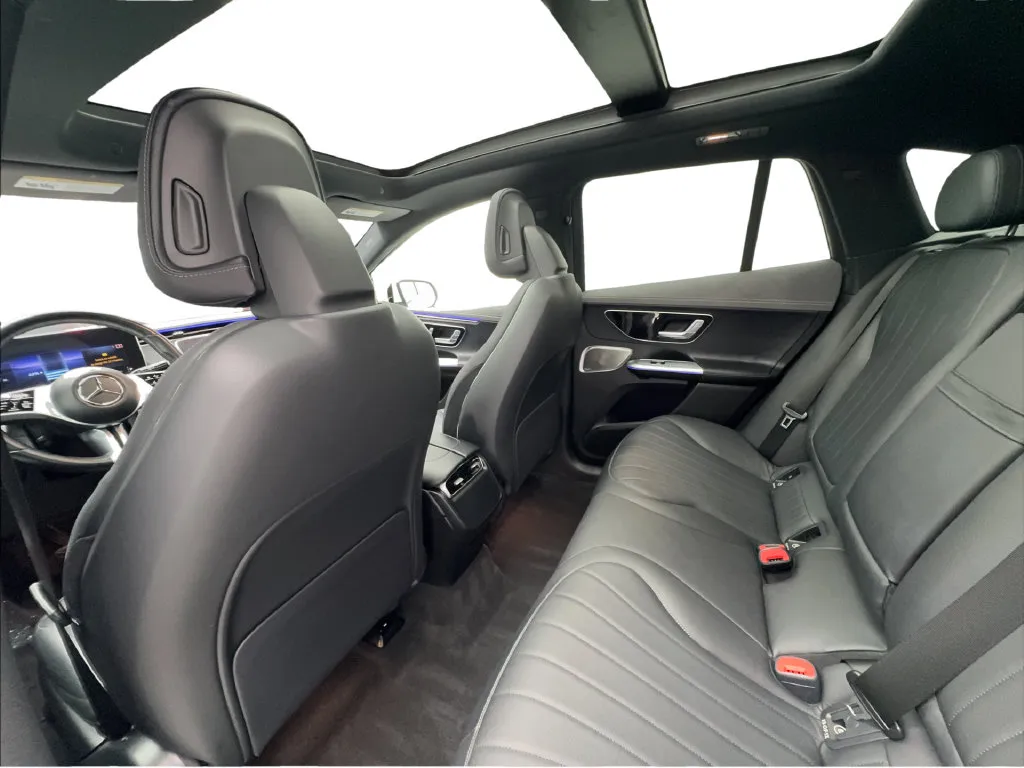 Mercedes-Benz EQE photo 25