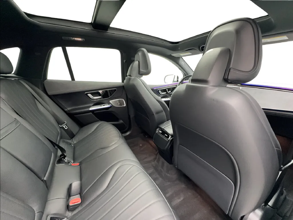 Mercedes-Benz EQE photo 27