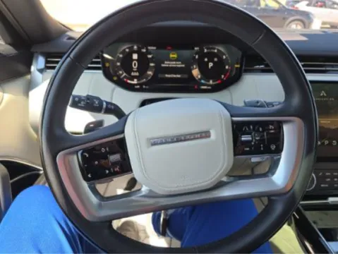 More photos of 2023 Land Rover Range Rover SE at Autos of Dallas - Plano, TX