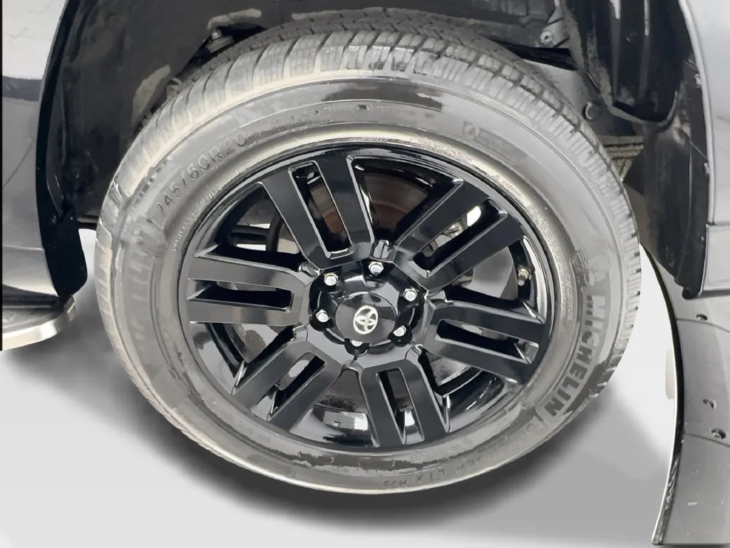 Toyota 4Runner photo 14