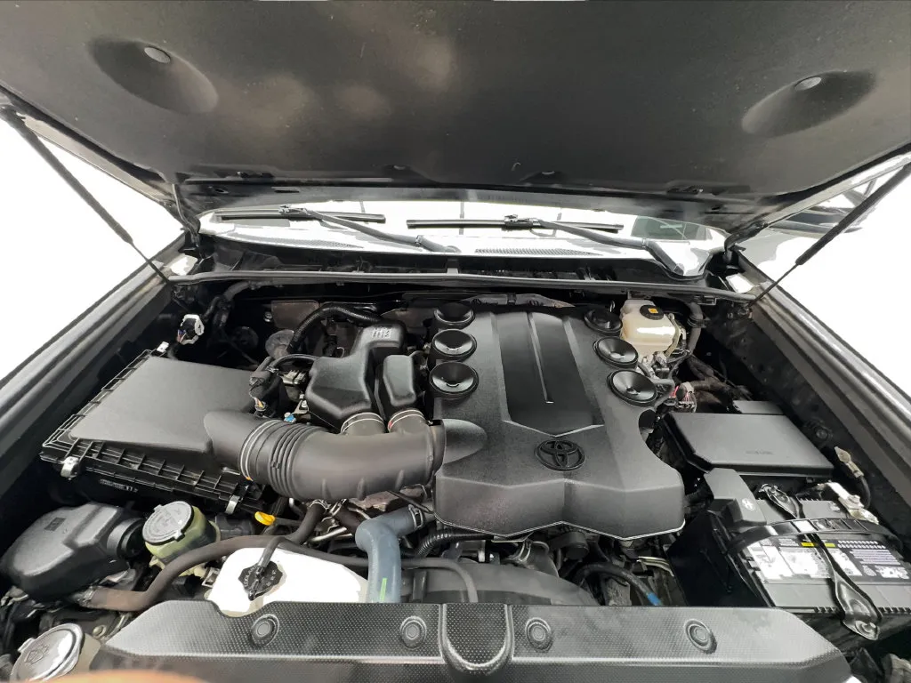 Toyota 4Runner photo 20
