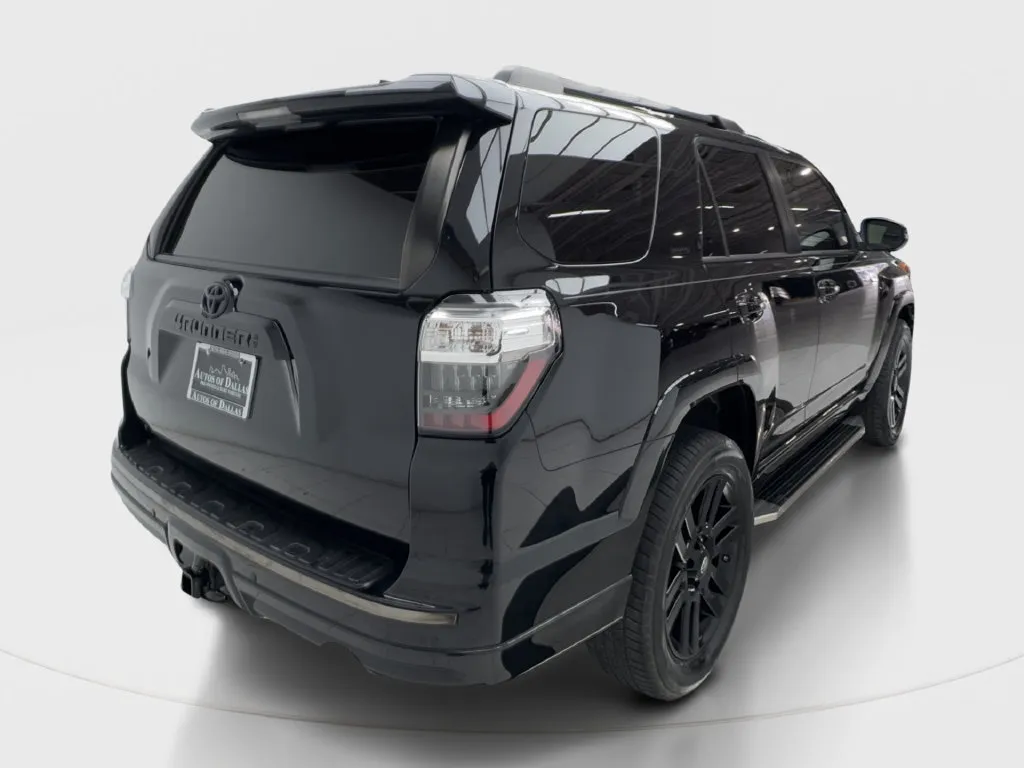 Toyota 4Runner photo 8