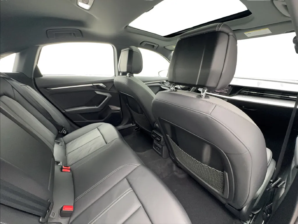 Audi A3 photo 35