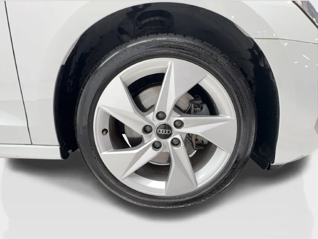 Audi A3 photo 16
