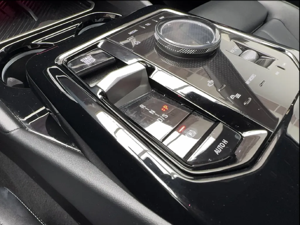 BMW 5 Series photo 51