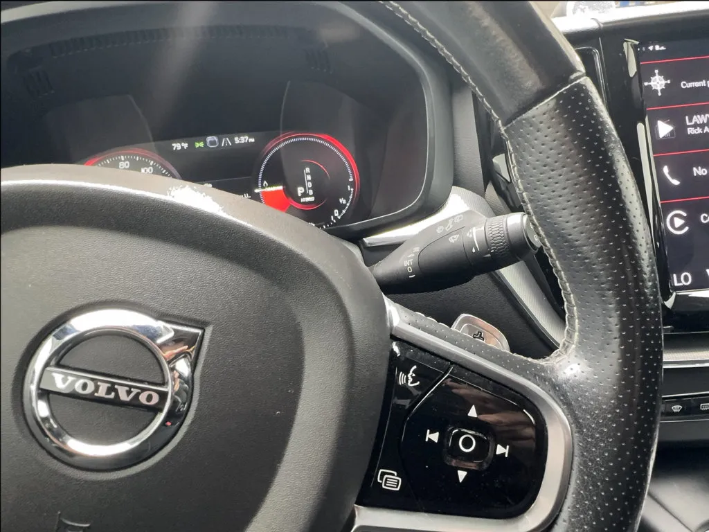 Volvo XC60 photo 41
