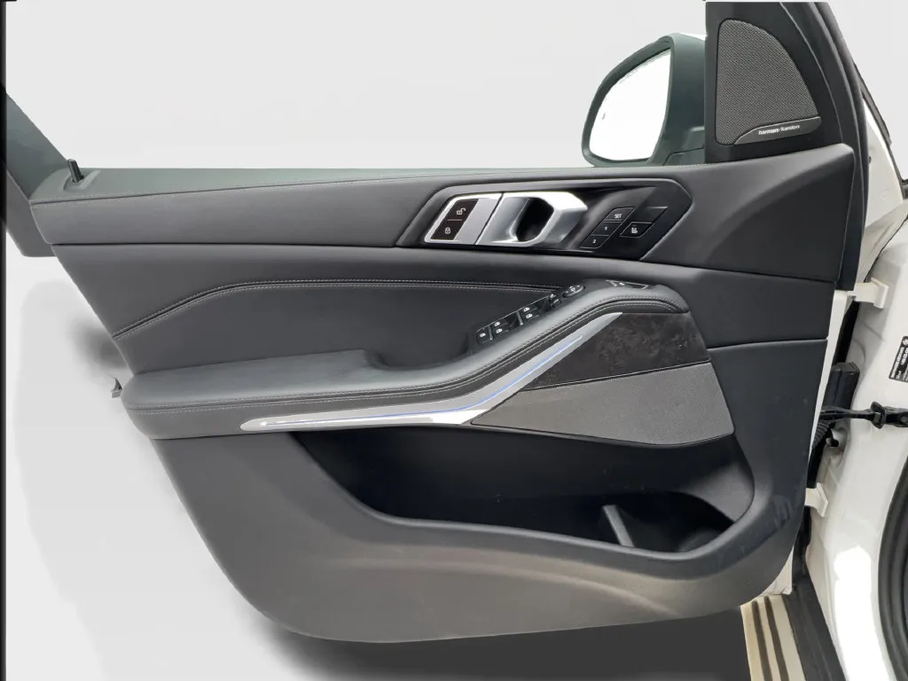 BMW X5 photo 27