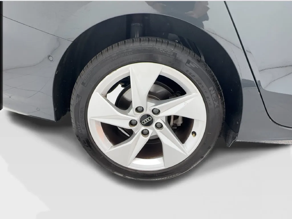Audi A3 photo 16