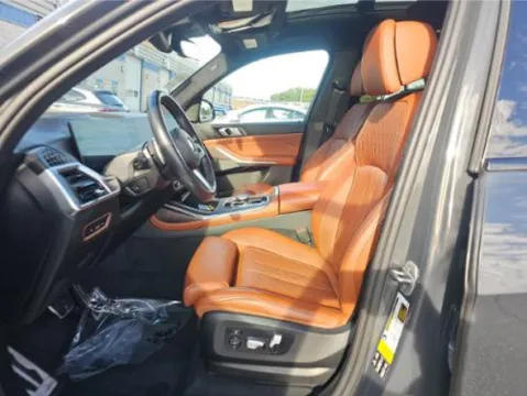 More photos of 2024 BMW X7 xDrive40i at Autos of Dallas - Plano, TX