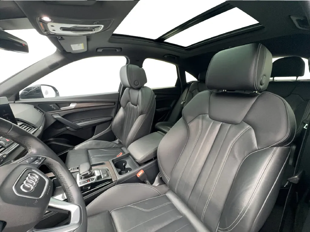 Audi Q5 photo 25