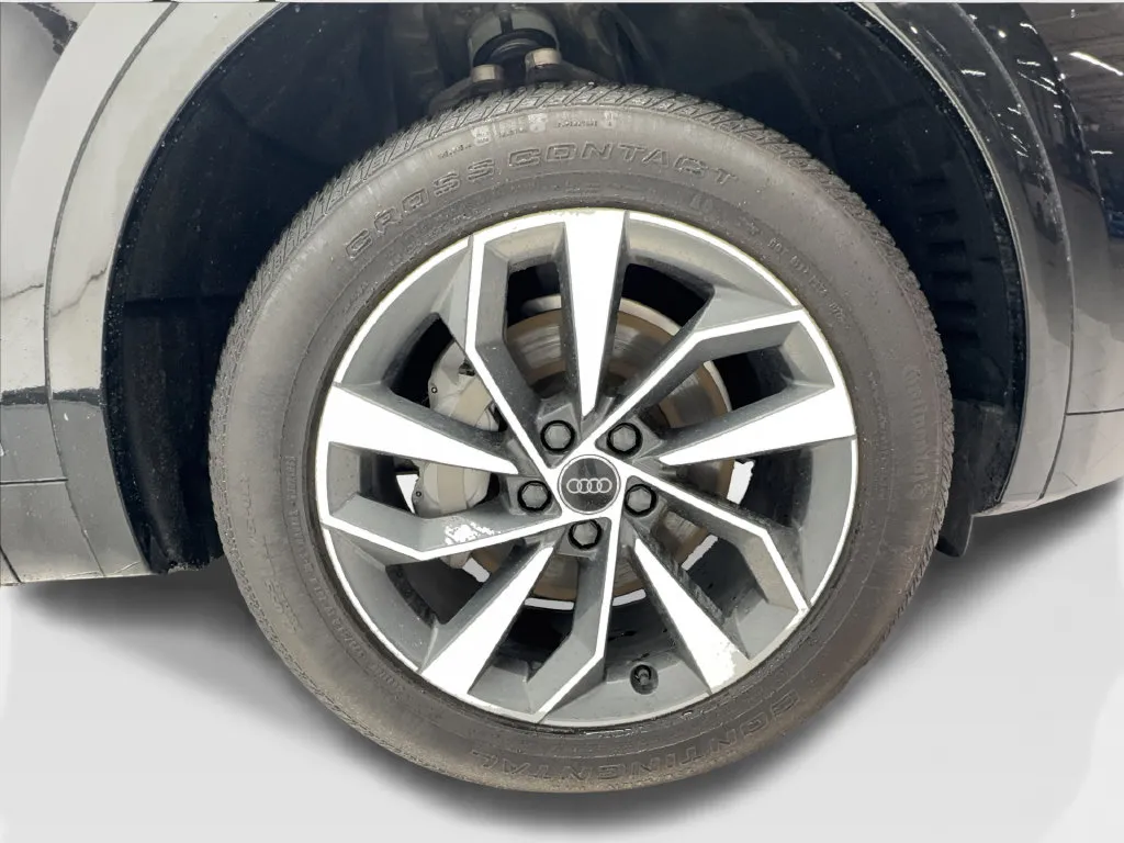 Audi Q5 photo 16
