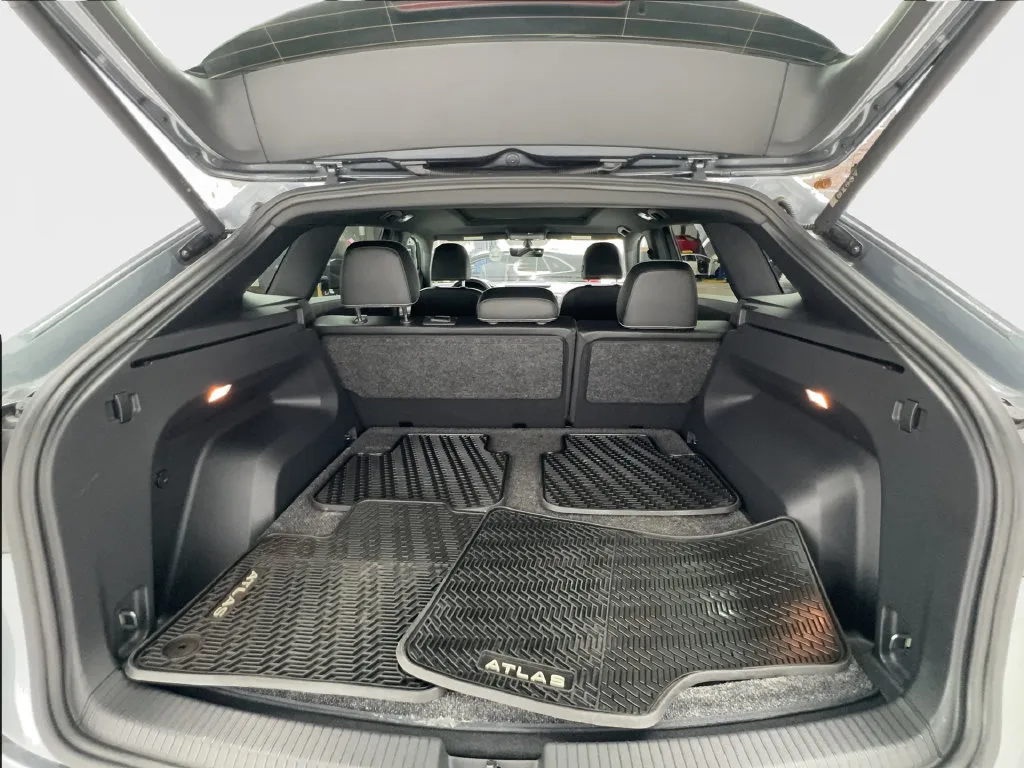 Volkswagen Atlas Cross Sport photo 12