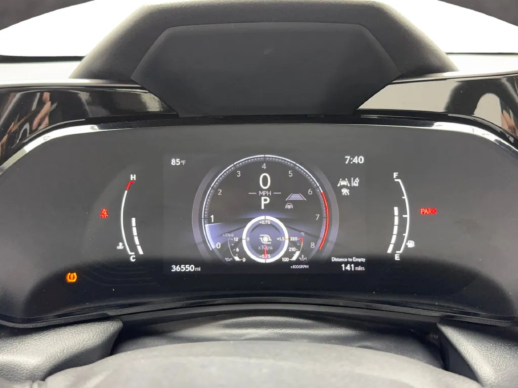 Lexus NX photo 41
