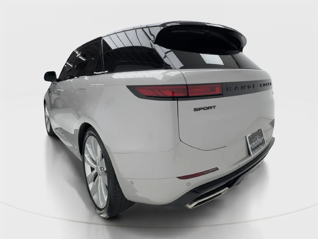 Land Rover Range Rover Sport photo 6