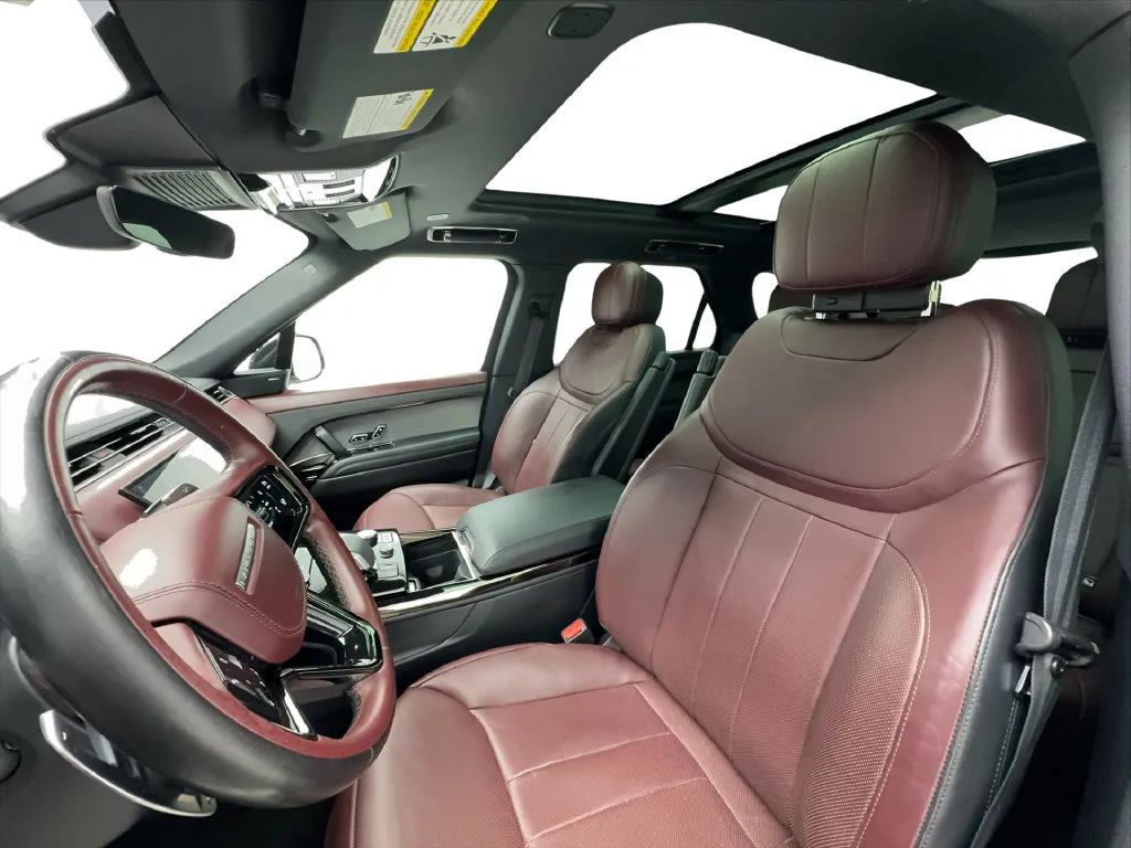 Land Rover Range Rover Sport photo 25