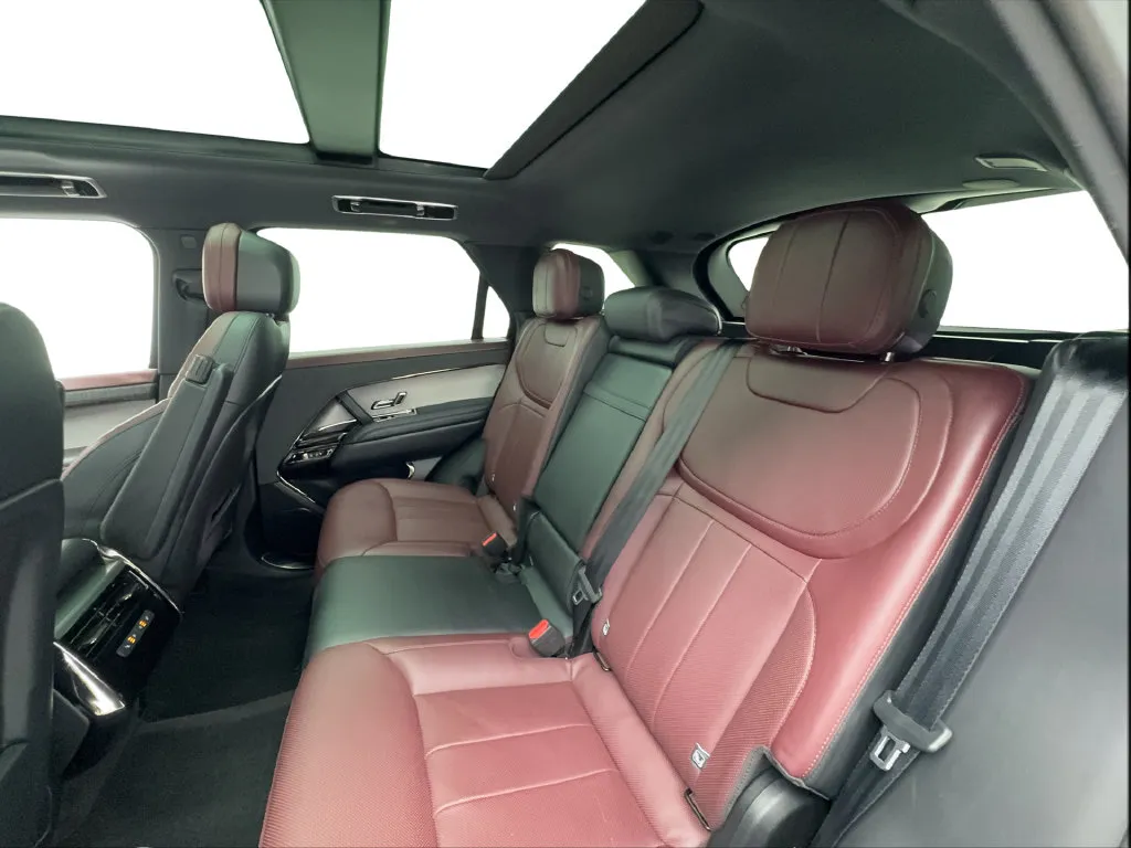 Land Rover Range Rover Sport photo 29