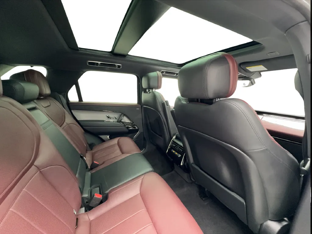 Land Rover Range Rover Sport photo 34