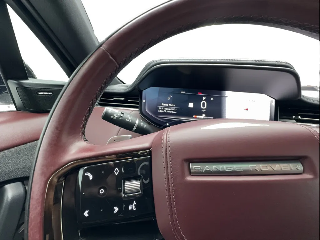 Land Rover Range Rover Sport photo 43