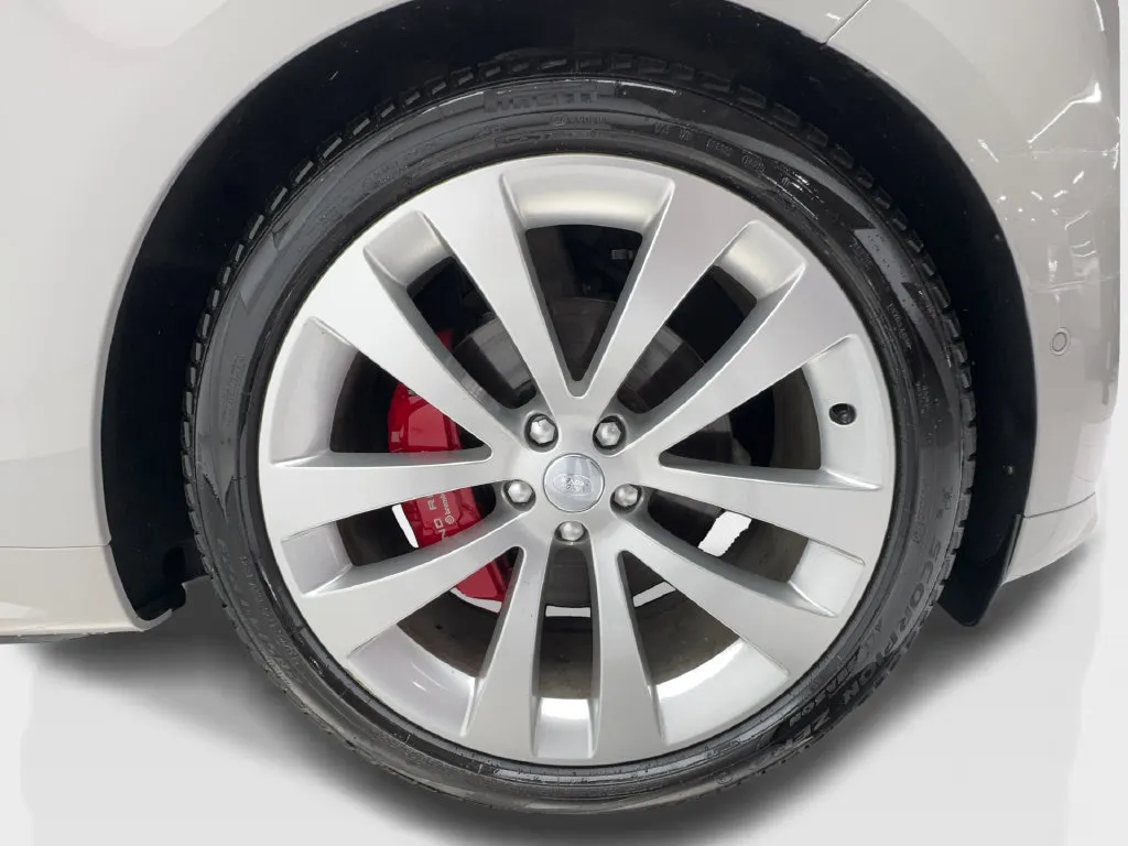 Land Rover Range Rover Sport photo 19