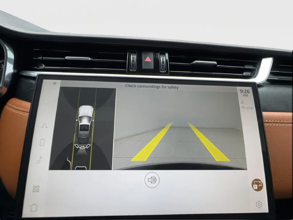 Jaguar XF photo 53