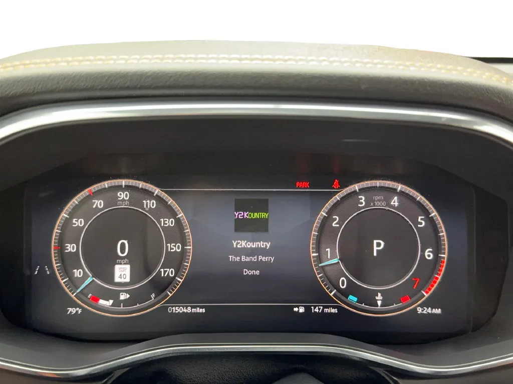 Jaguar XF photo 42