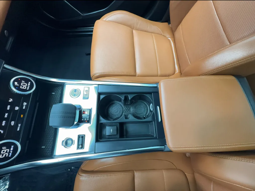 Jaguar XF photo 49