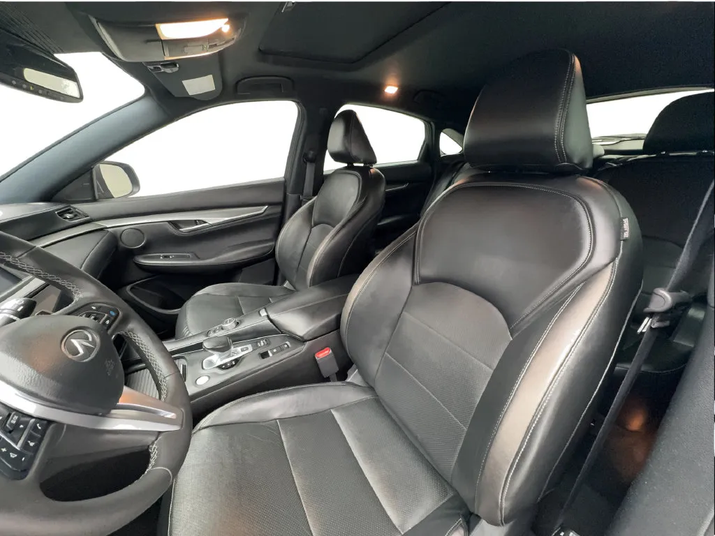 Infiniti QX55 photo 25