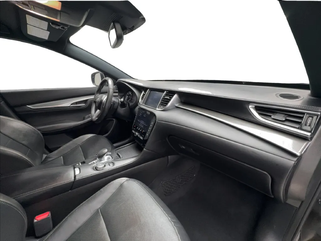 Infiniti QX55 photo 39