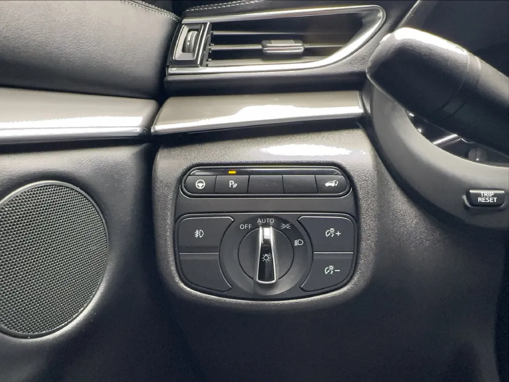Infiniti QX55 photo 45