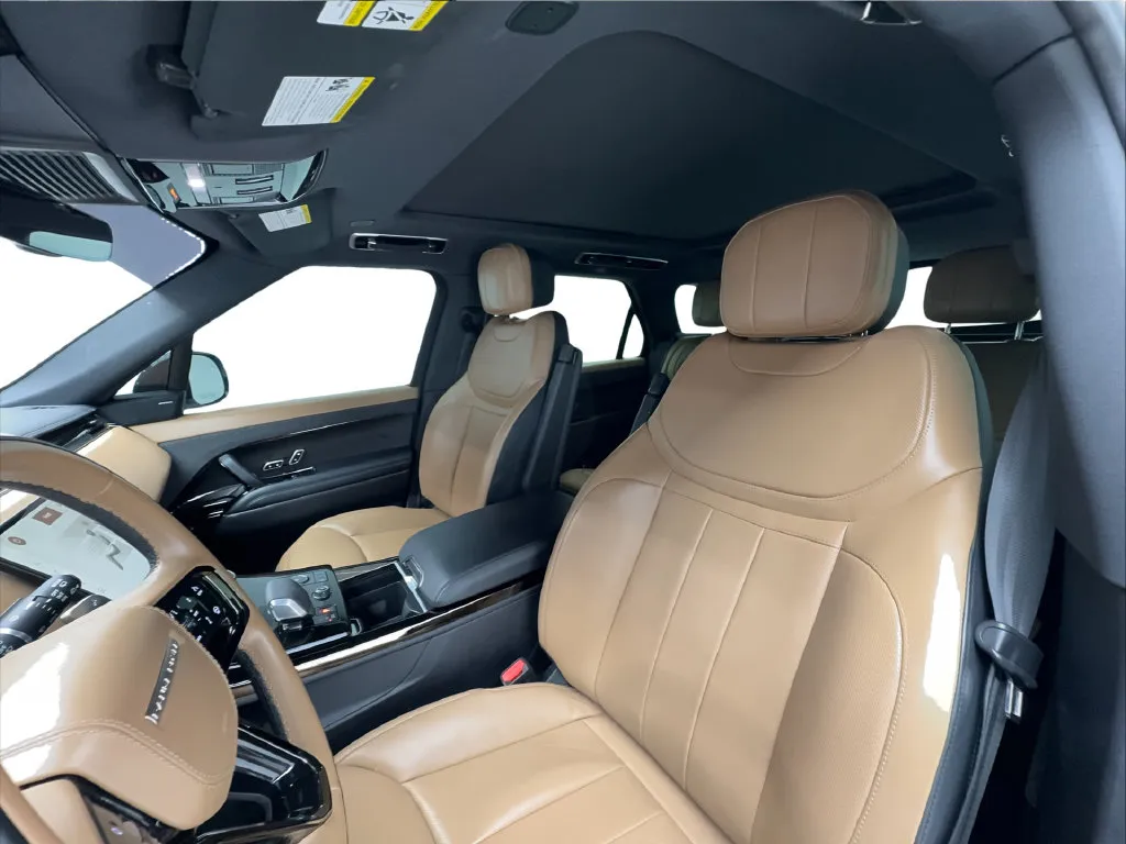 Land Rover Range Rover Sport photo 25