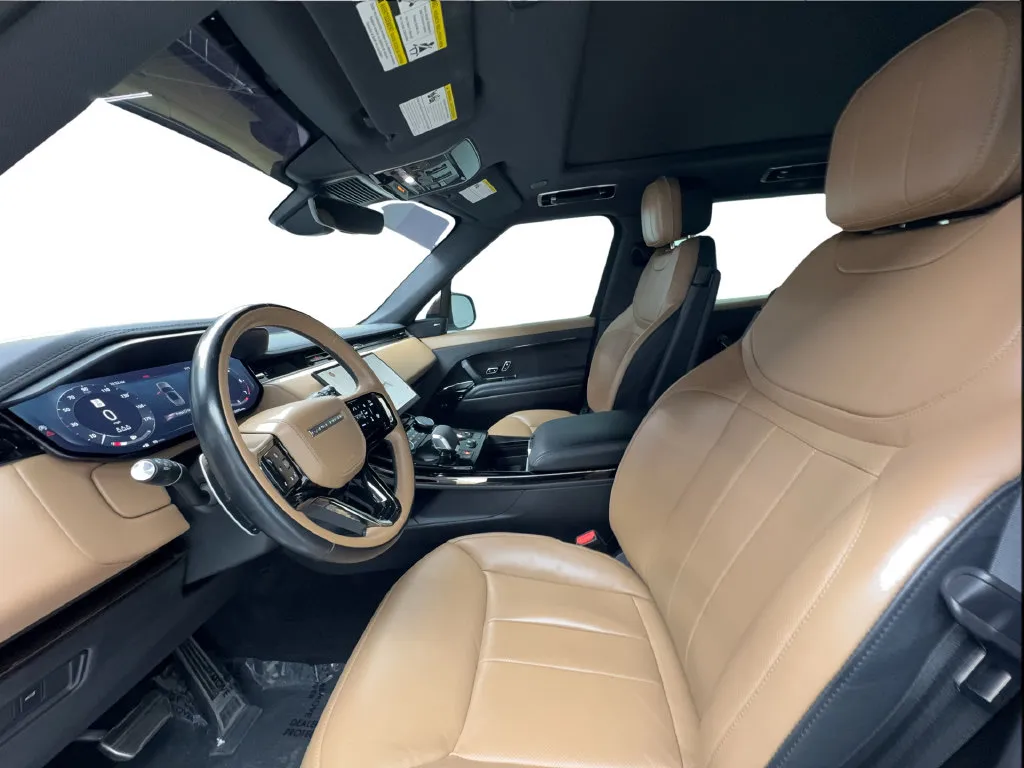 Land Rover Range Rover Sport photo 26