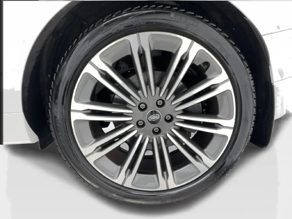 Land Rover Range Rover Sport photo 16