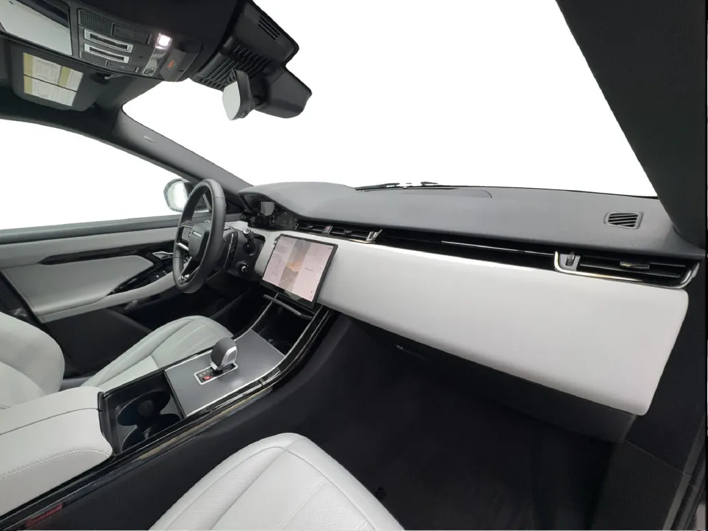 Land Rover Range Rover Evoque photo 39