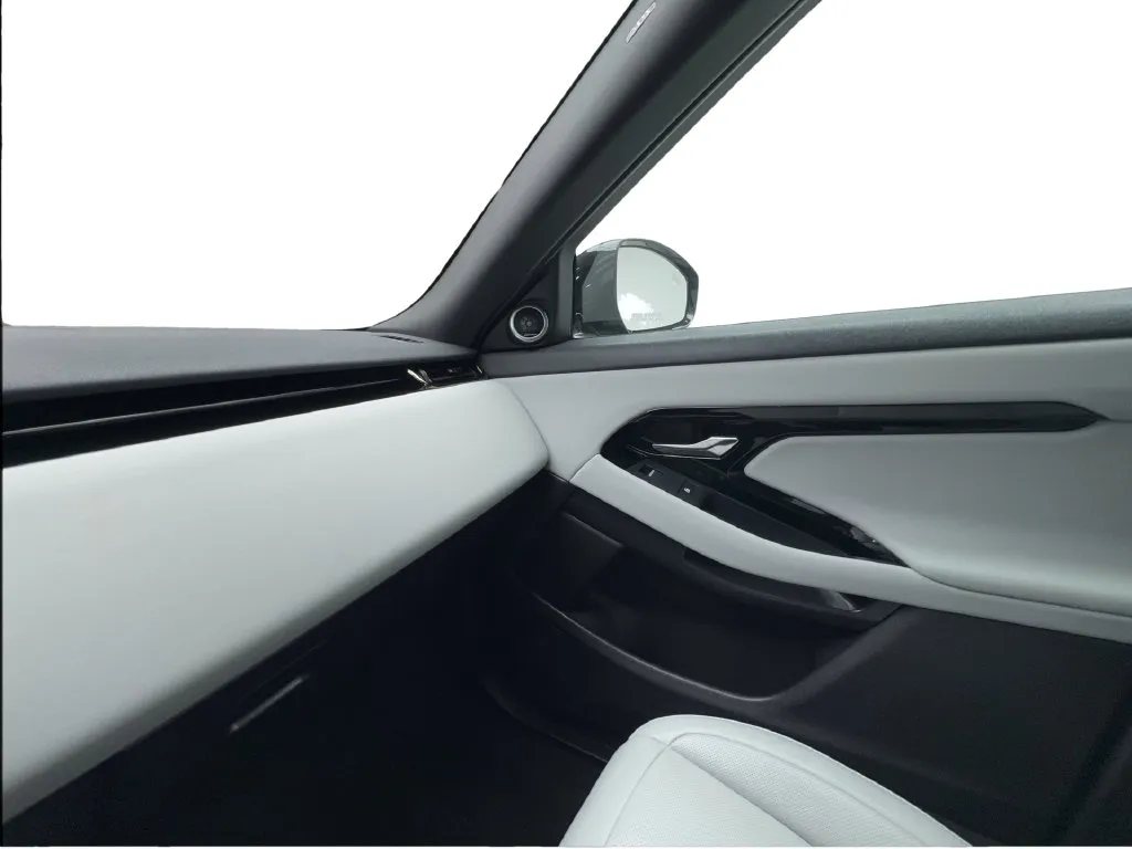 Land Rover Range Rover Evoque photo 44