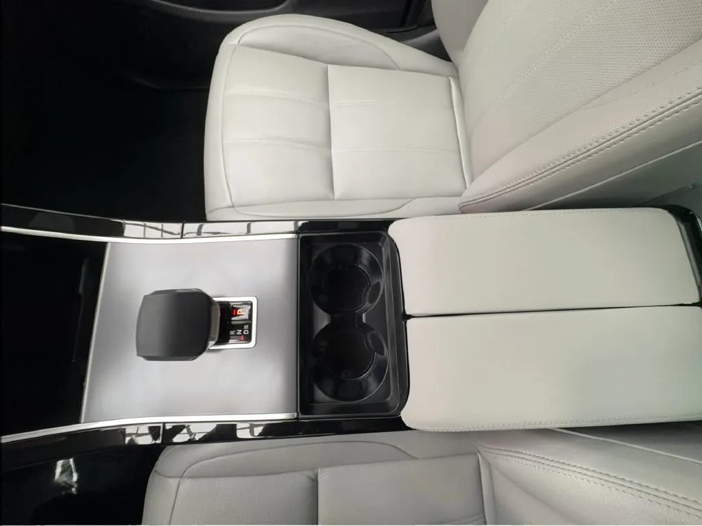 Land Rover Range Rover Evoque photo 48