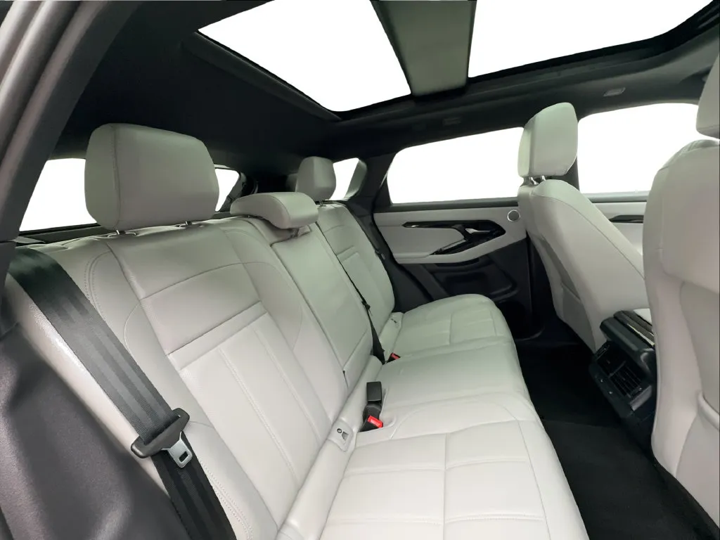 Land Rover Range Rover Evoque photo 34
