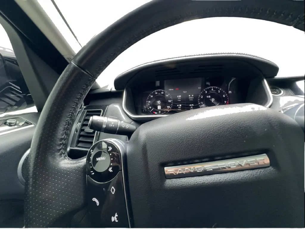 Land Rover Range Rover Sport photo 48