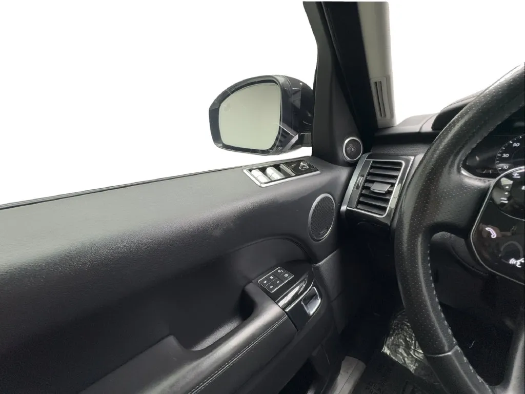 Land Rover Range Rover Sport photo 43