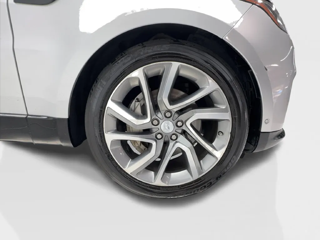 Land Rover Range Rover Sport photo 16